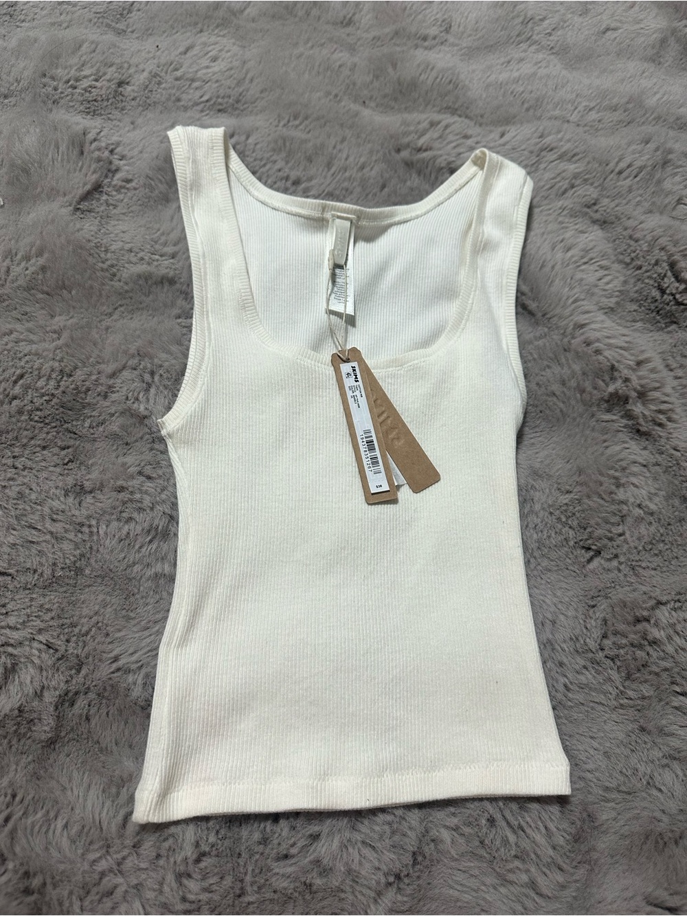 NWT SKIMS Cotton rib Tank Size XS Marble